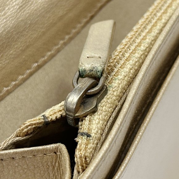 CHANEL Camellia Women's Long Wallet in Blue and Turquoise Leather with Coco - Picture 10 of 10